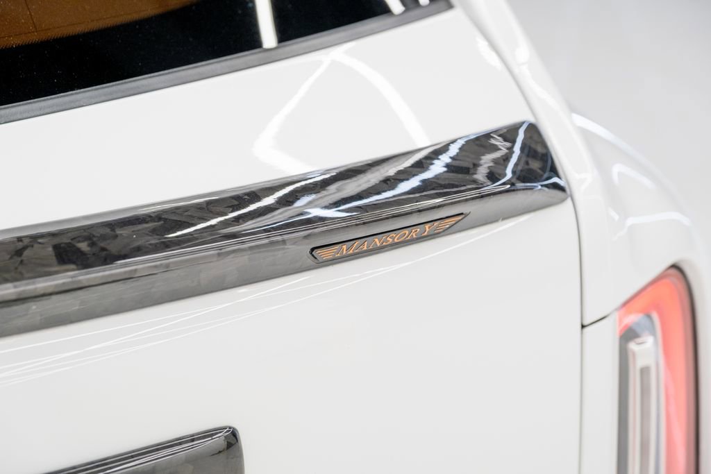 Used 2024 Rolls-Royce Cullinan image 26