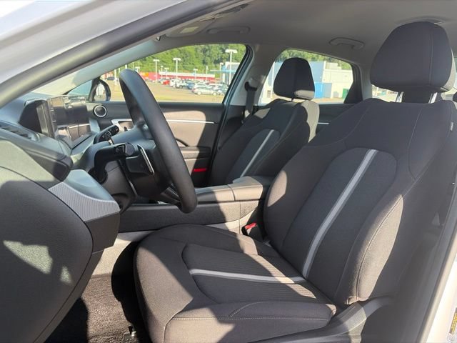 Used 2025 Hyundai Sonata SEL FWD image 15