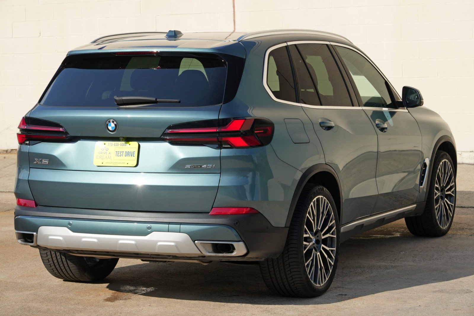 Used 2025 BMW X5 sDrive40i w/ Climate Comfort Package RWD image 60