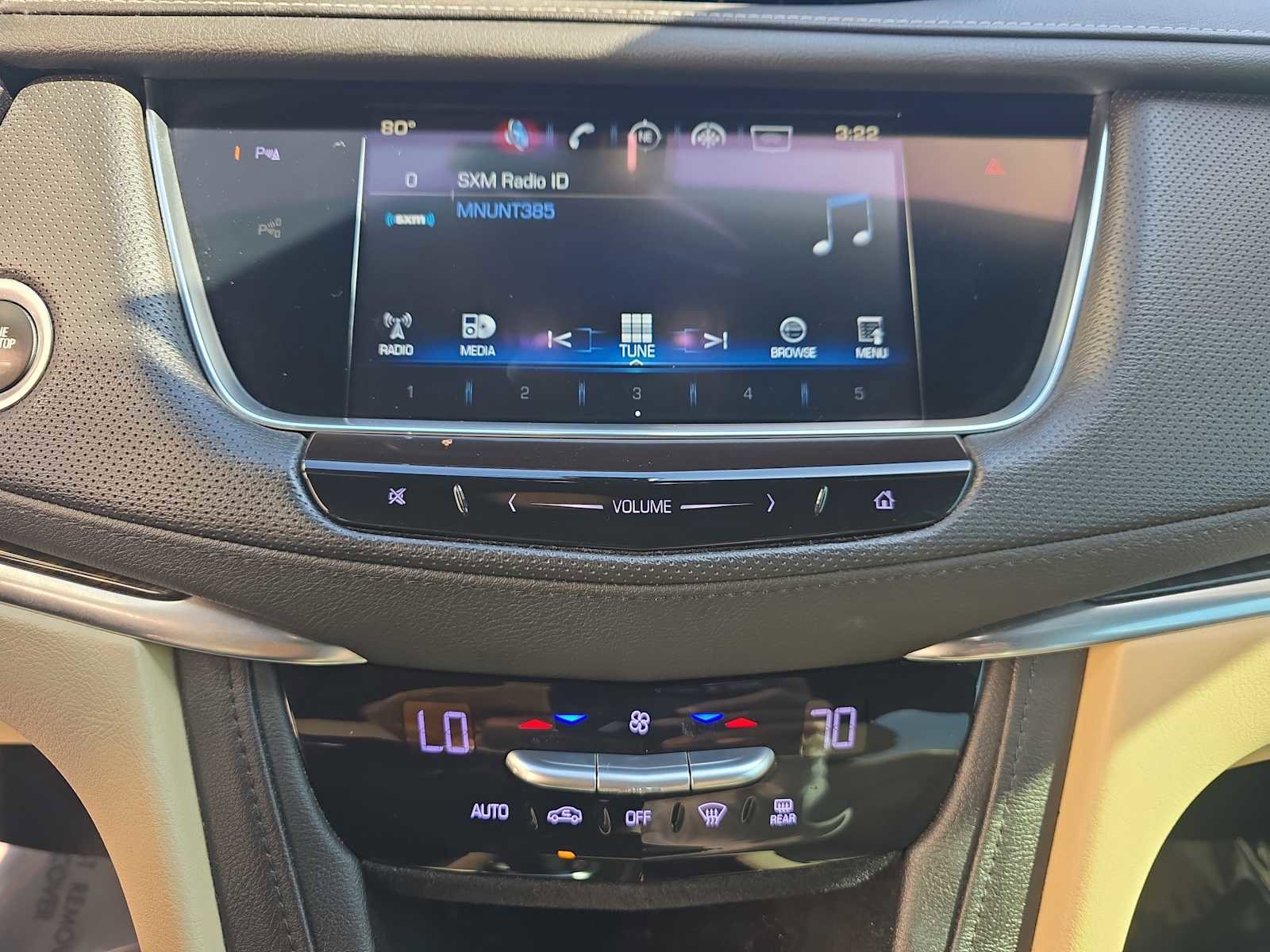 Used 2017 Cadillac XT5 FWD image 17