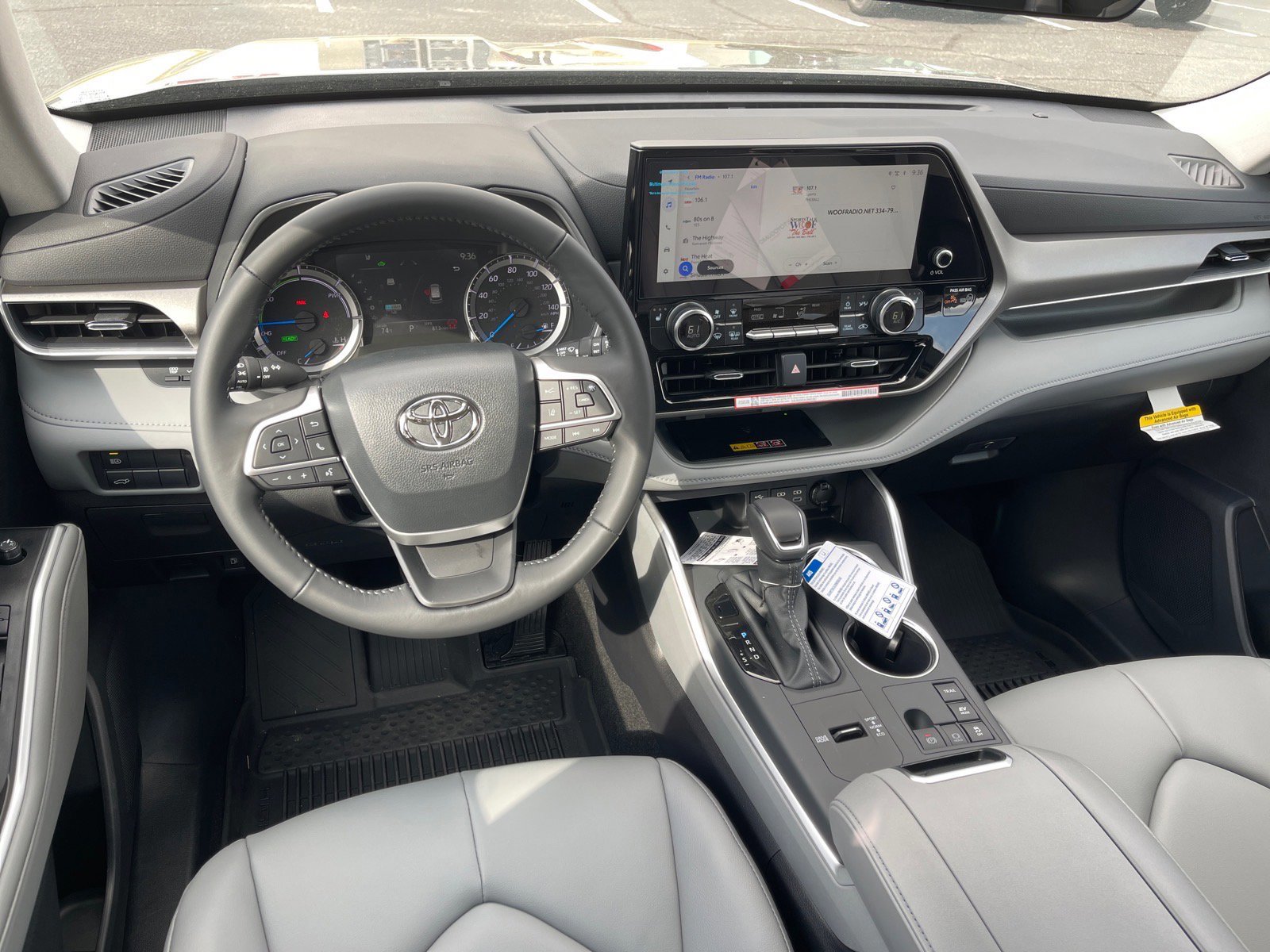 New 2026 Toyota Highlander XLE image 4