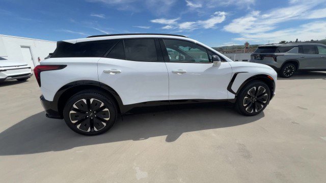 Used 2024 Chevrolet Blazer EV RS image 9