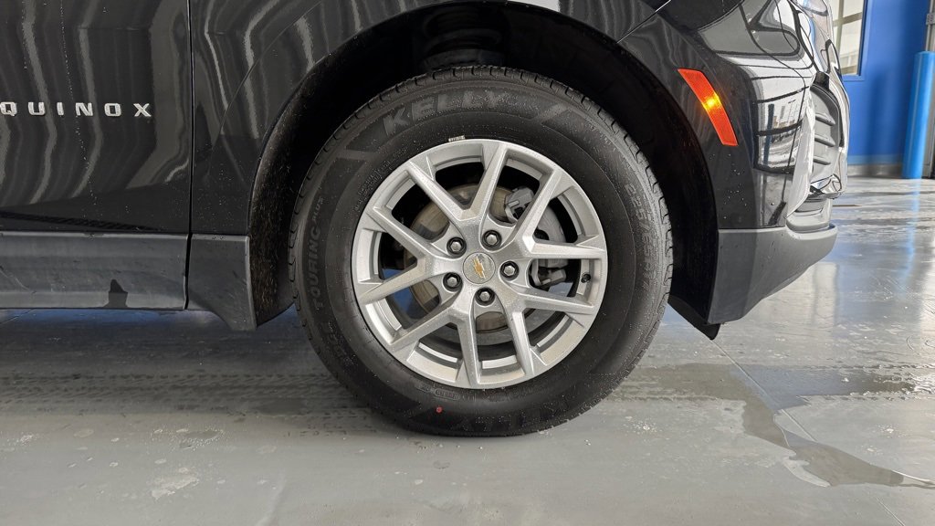 Used 2023 Chevrolet Equinox LT image 31
