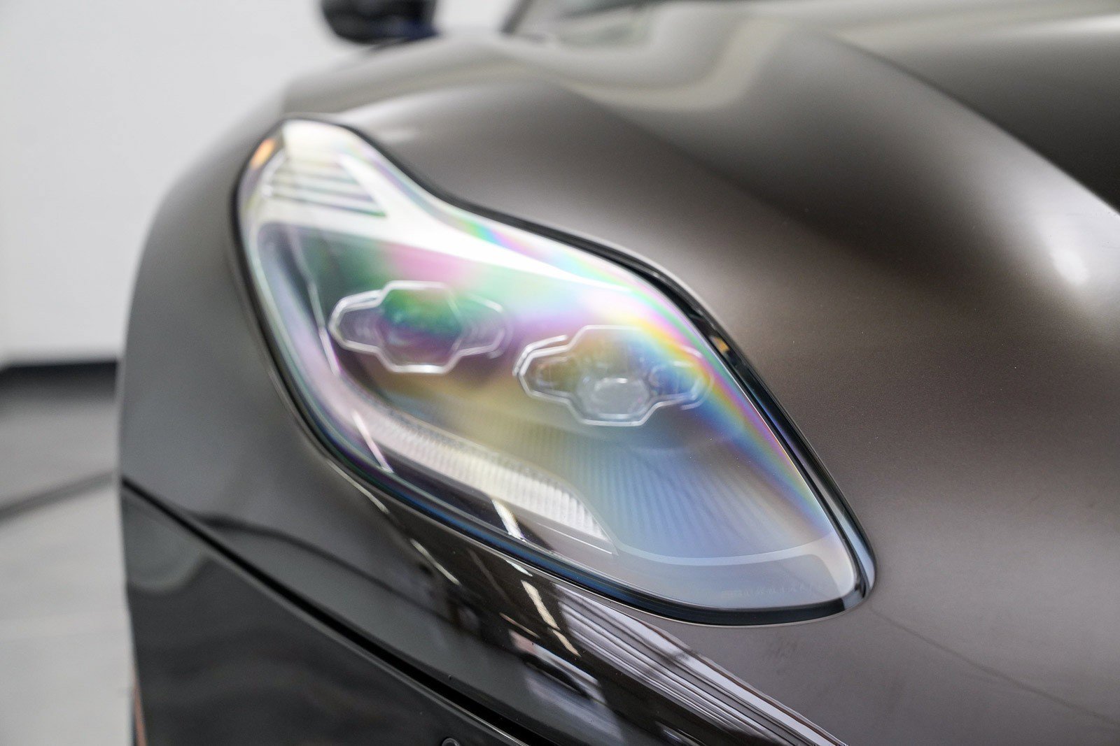 Used 2018 Aston Martin DB11 V12 image 13