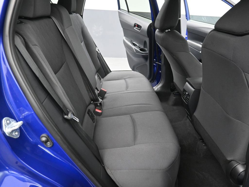 Used 2025 Toyota Corolla Cross LE image 22