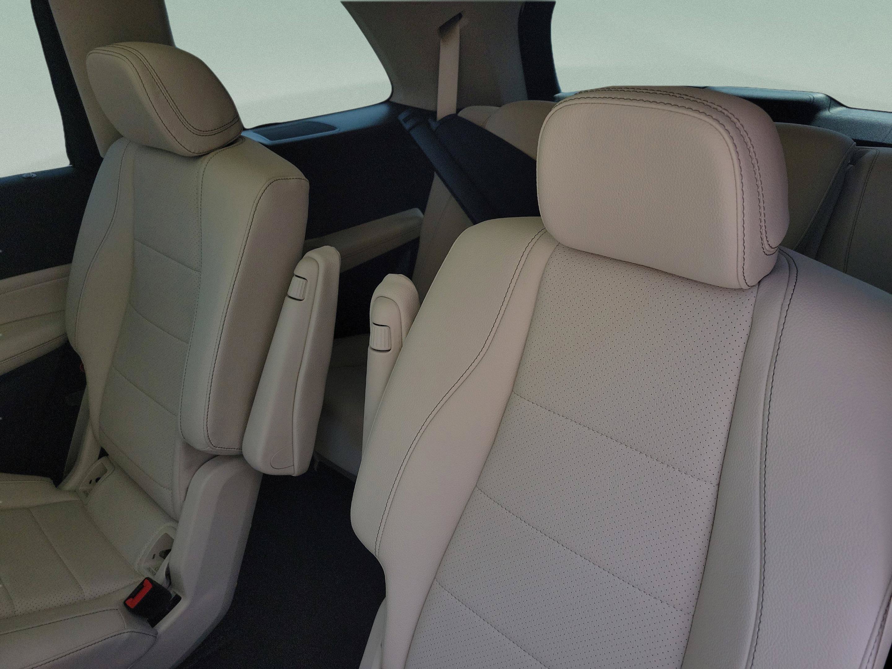 Certified 2026 Mercedes-Benz GLS 450 4MATIC image 8