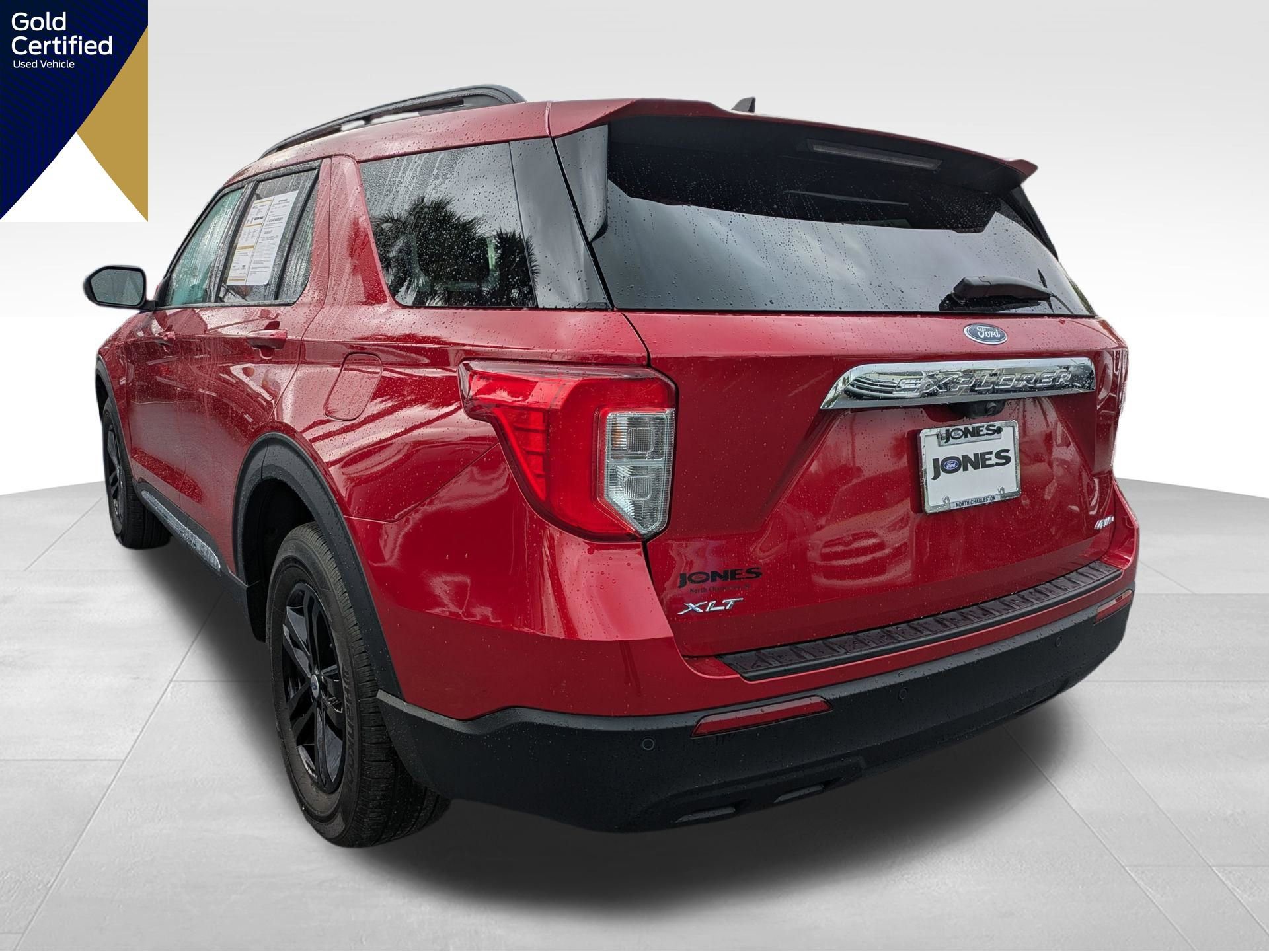 Certified 2023 Ford Explorer XLT image 9