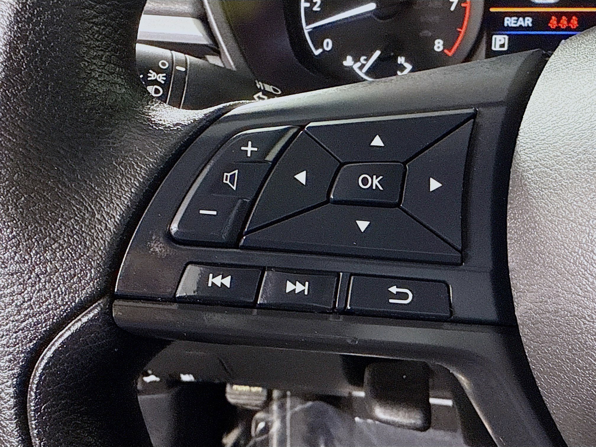 Used 2023 Nissan Altima 2.5 S image 14