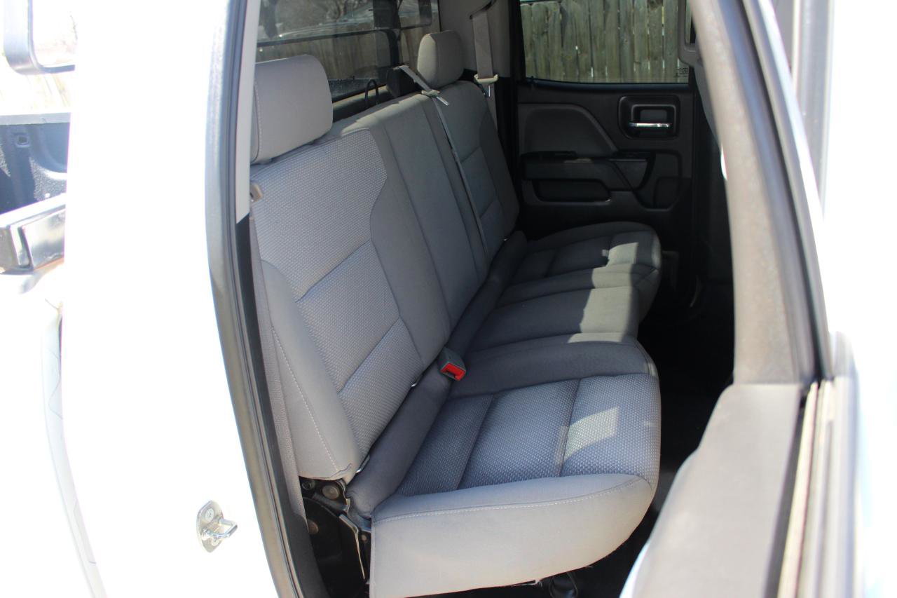 Used 2016 Chevrolet Silverado 2500 W/T image 31
