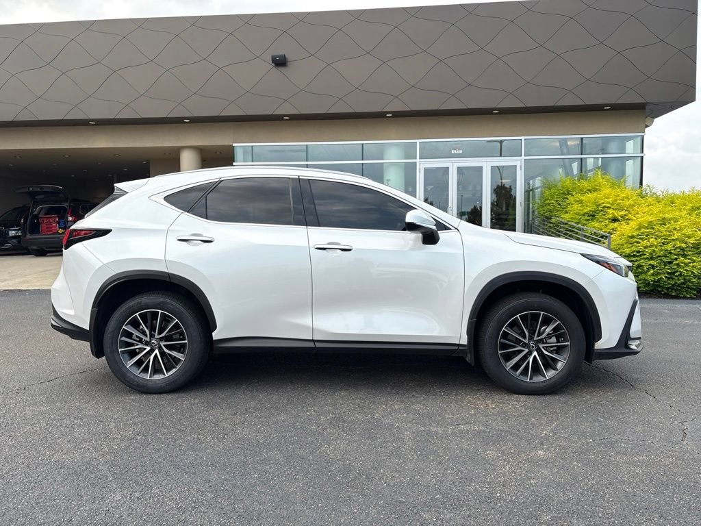 Used 2025 Lexus NX 350 AWD w/ Accessory Package (2T) image 4