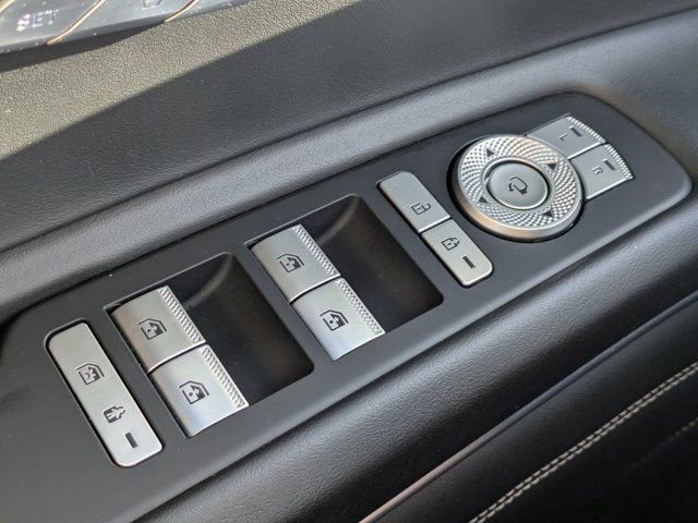 Used 2024 Genesis GV80 2.5T image 20