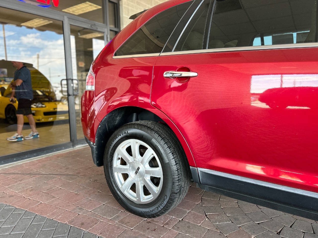 Used 2010 Lincoln MKX 2WD image 20