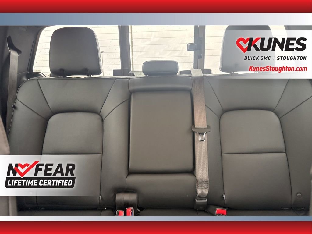 Used 2026 GMC Canyon Elevation w/ Convenience Package image 31