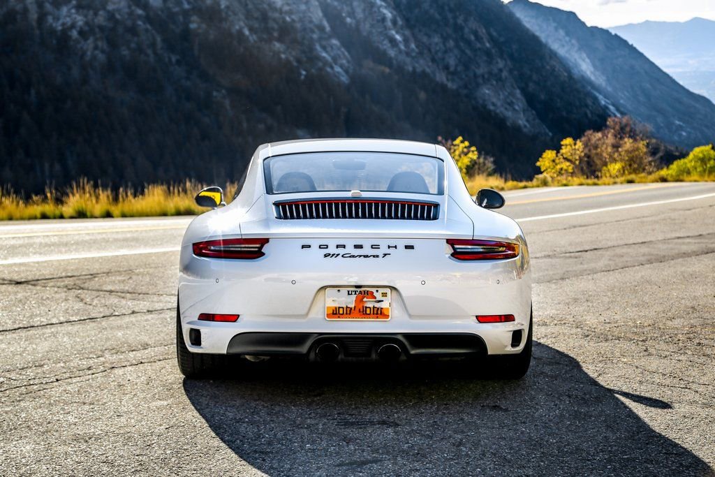 Used 2018 Porsche 911 Carrera T image 6
