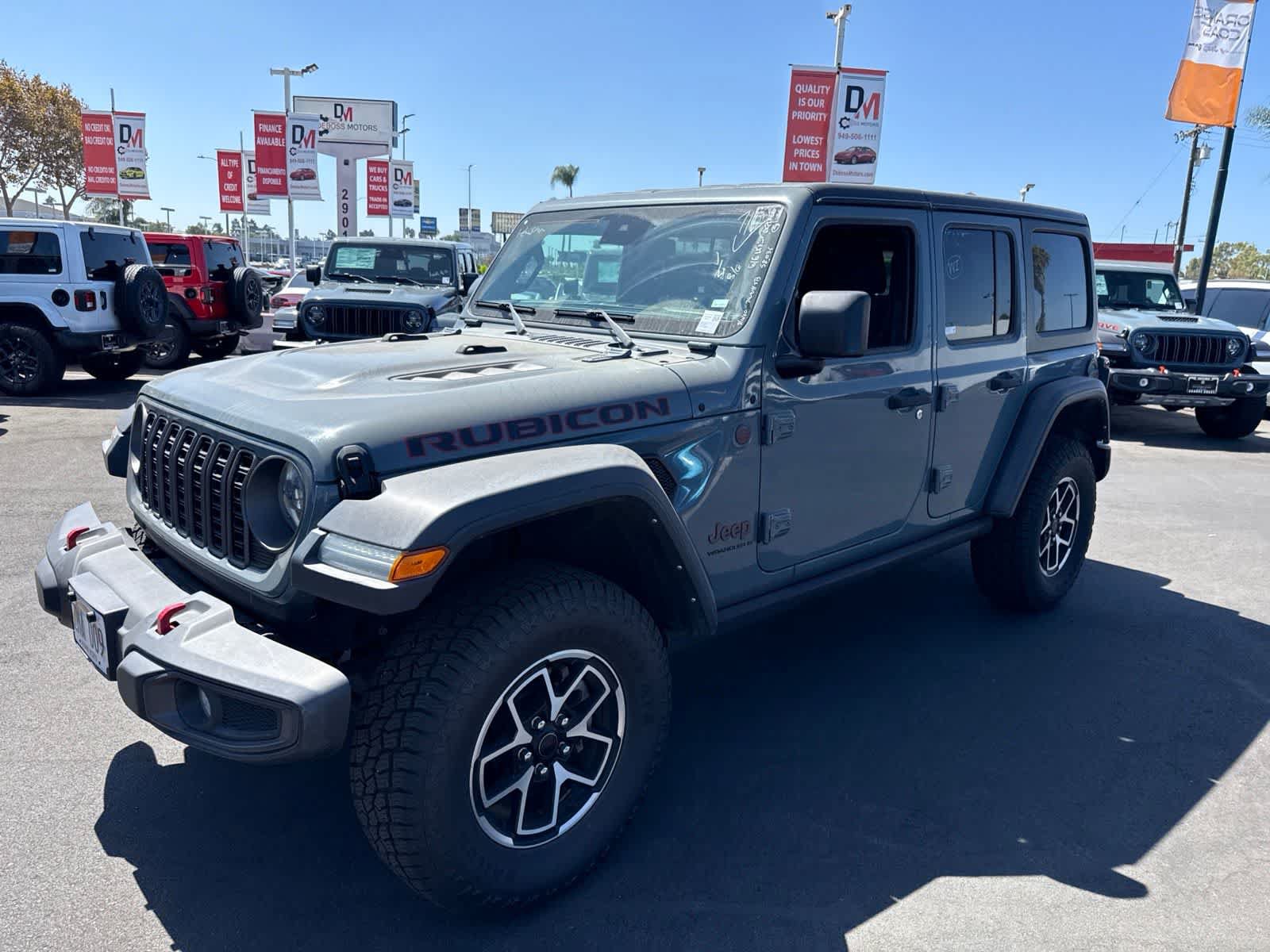 Used 2024 Jeep Wrangler Unlimited Rubicon AWD/4WD image 25