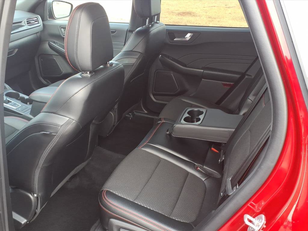 Used 2025 Ford Escape ST-Line FWD image 26