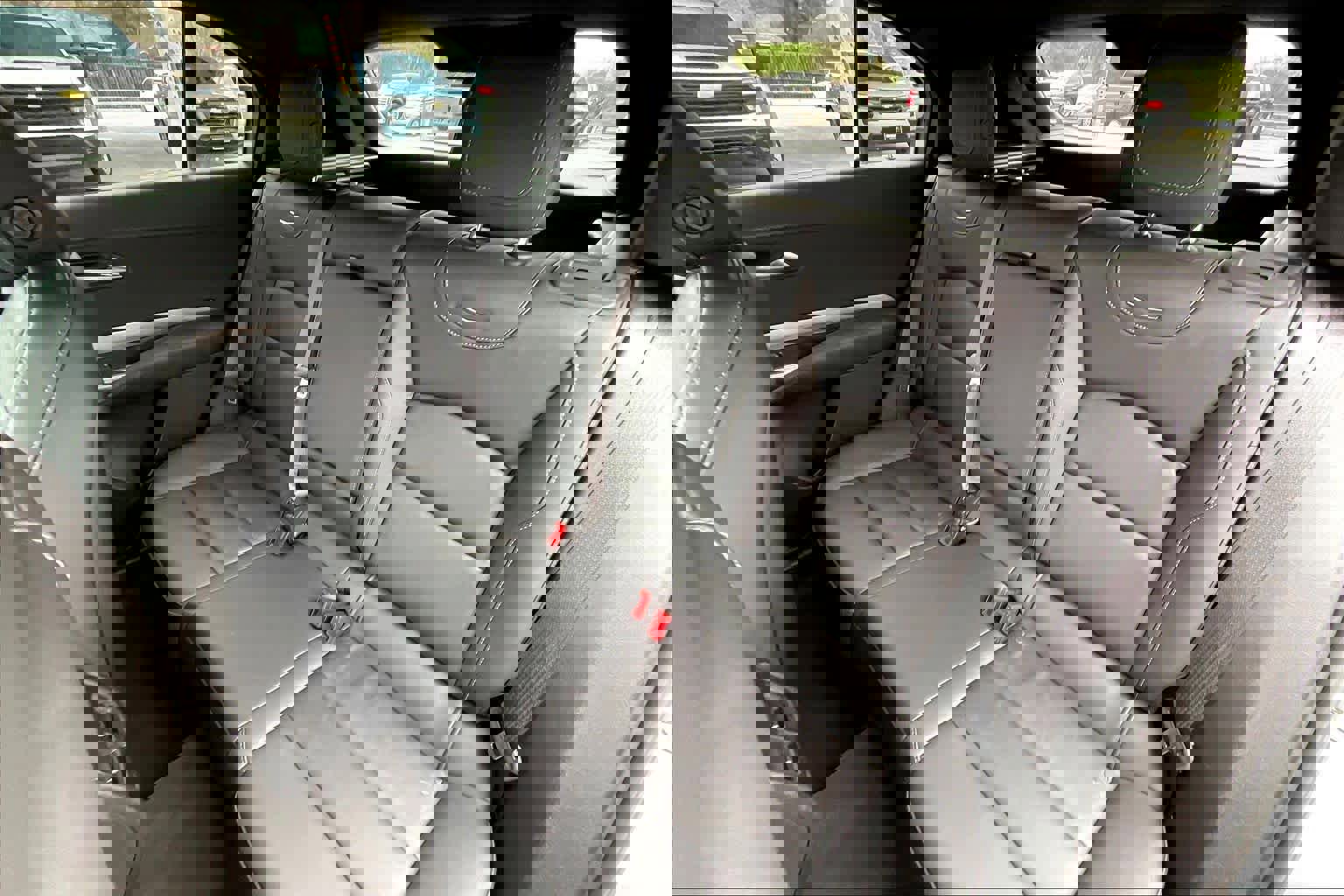 Used 2025 Cadillac XT4 Premium Luxury FWD image 20