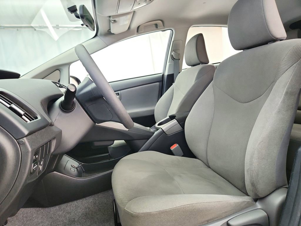 Used 2015 Toyota Prius Two FWD image 11