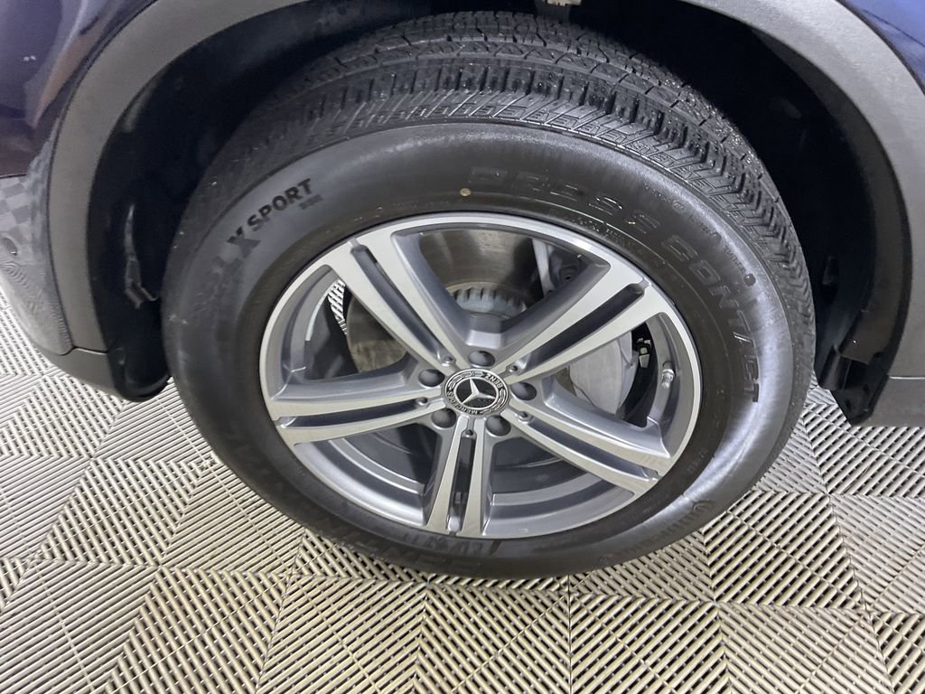 Used 2022 Mercedes-Benz GLC 300 GLC 300 image 5