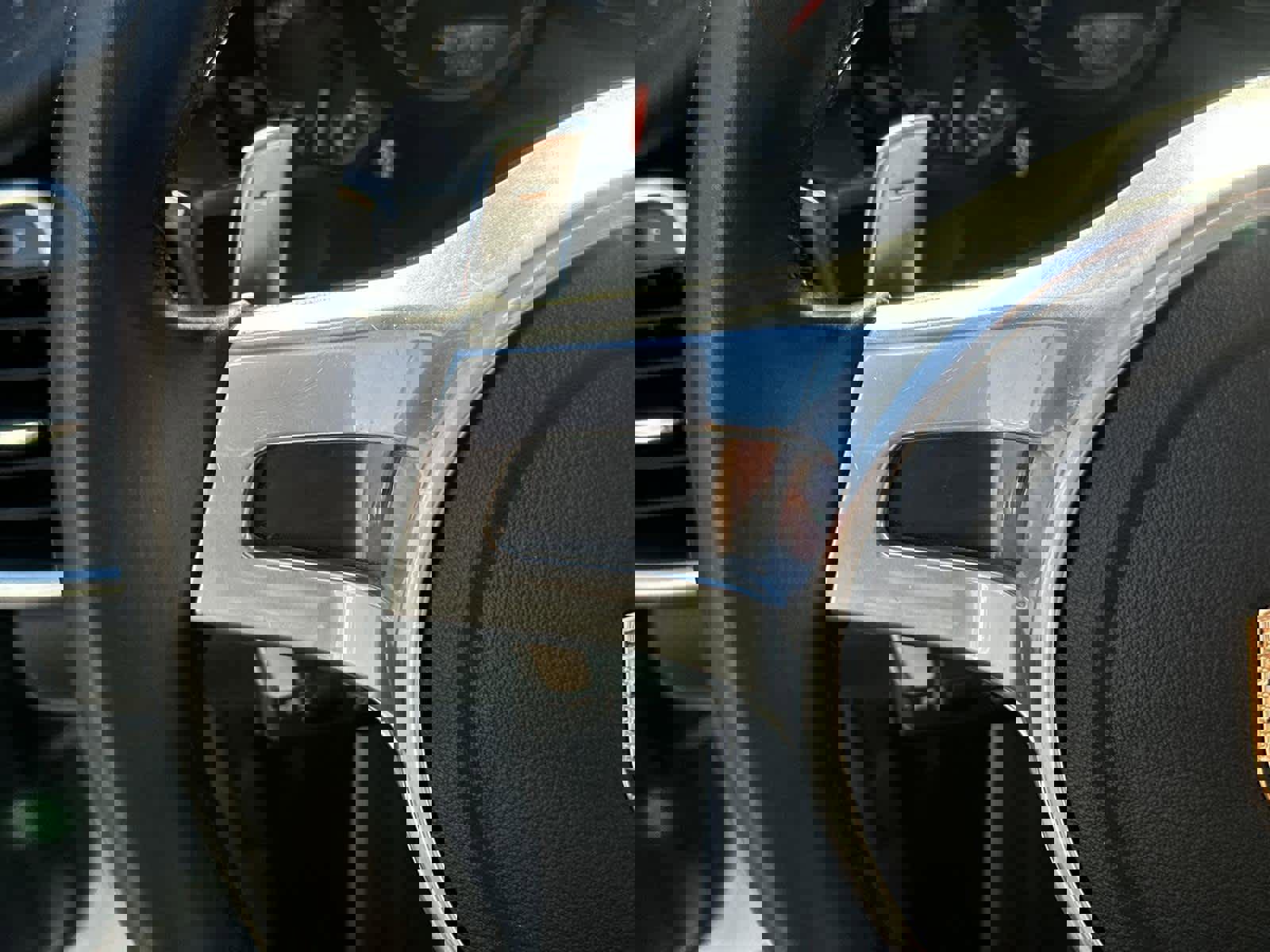 Used 2016 Porsche Panamera 4 image 24