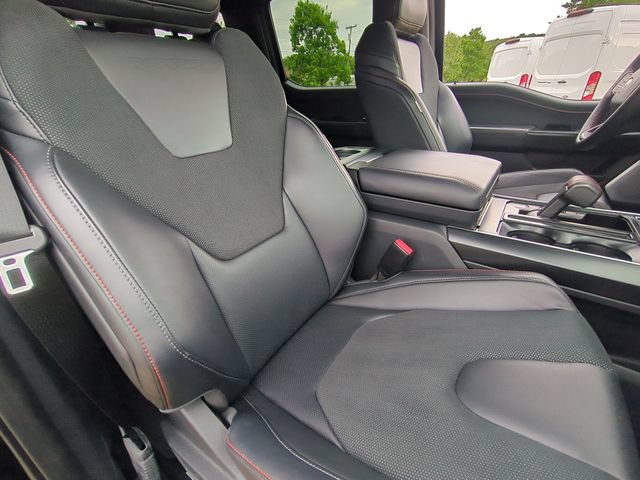 Used 2025 Ford F150 Raptor AWD/4WD image 34