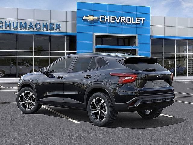 New 2026 Chevrolet Trax RS w/ Driver Confidence Package FWD image 3