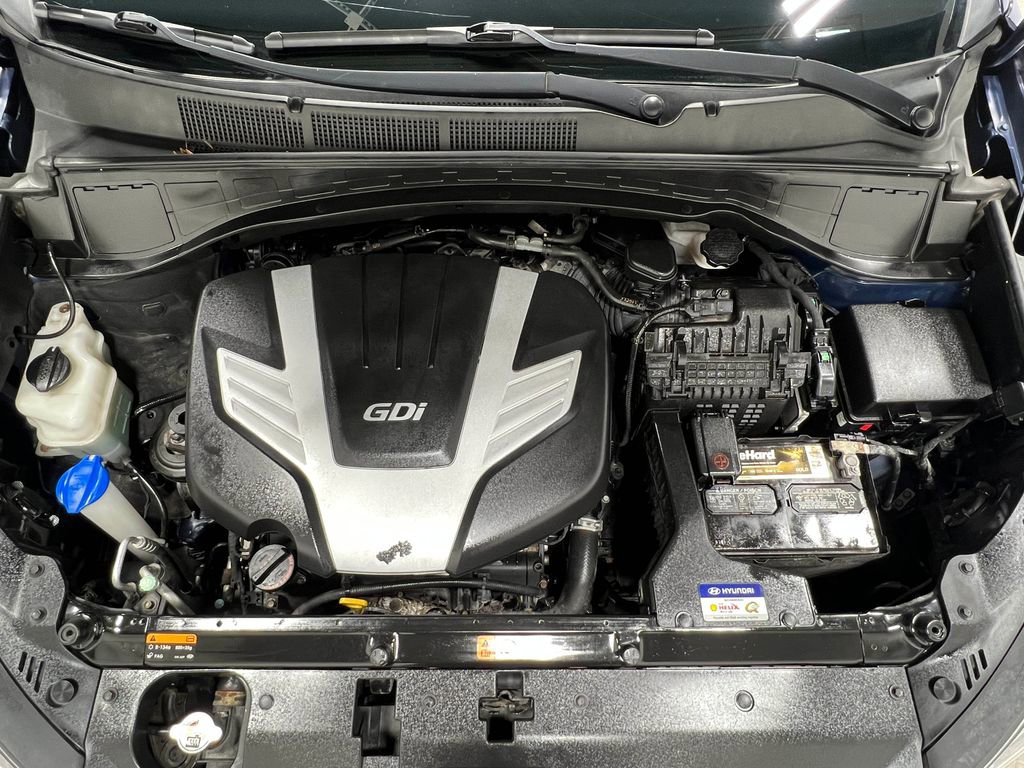Used 2017 Hyundai Santa Fe Limited w/ Cargo Package AWD/4WD image 26