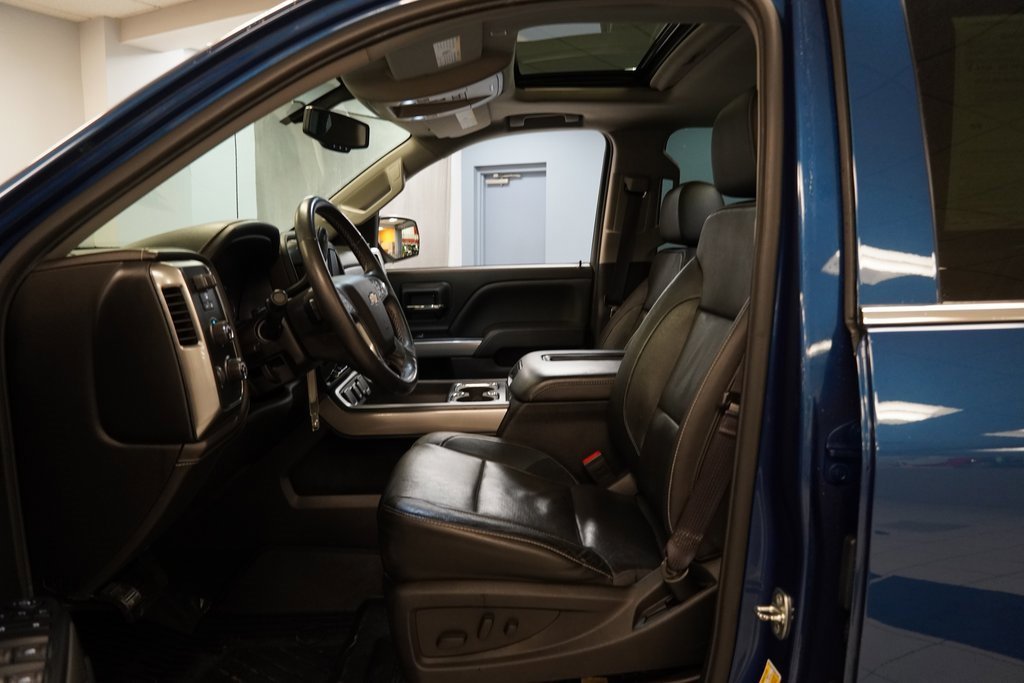 Used 2017 Chevrolet Silverado 1500 LTZ Z71 w/ LTZ Plus Package image 6