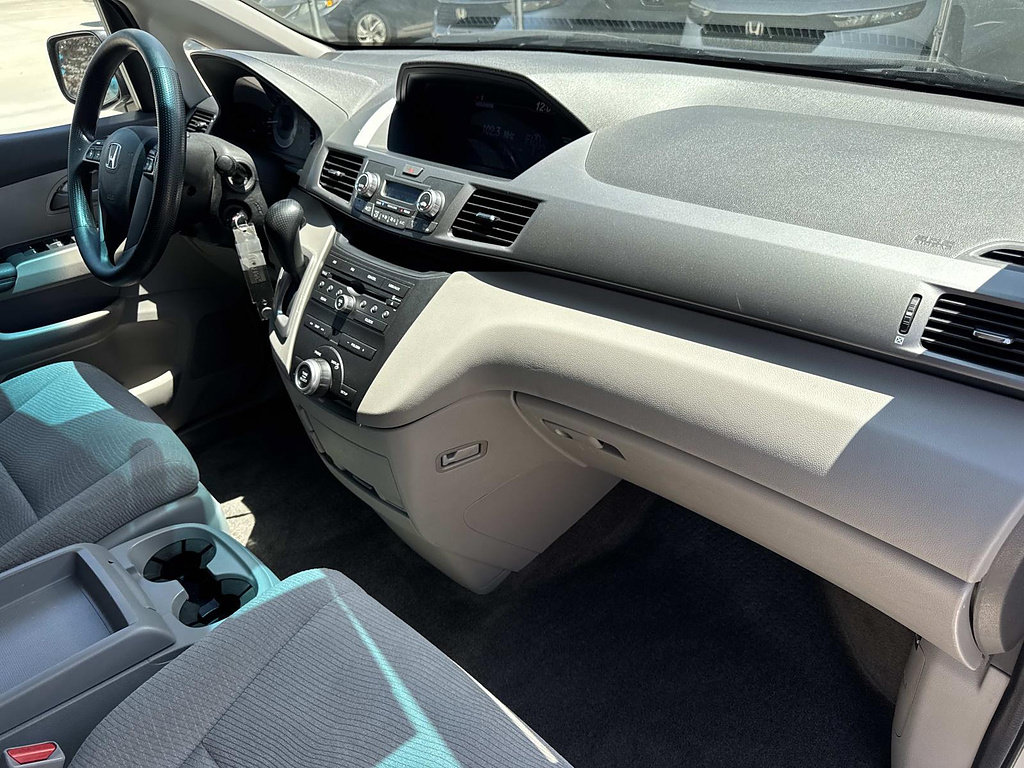 Used 2012 Honda Odyssey EX image 22