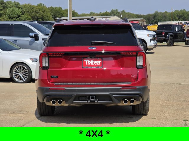 Used 2025 Ford Explorer ST AWD/4WD image 5