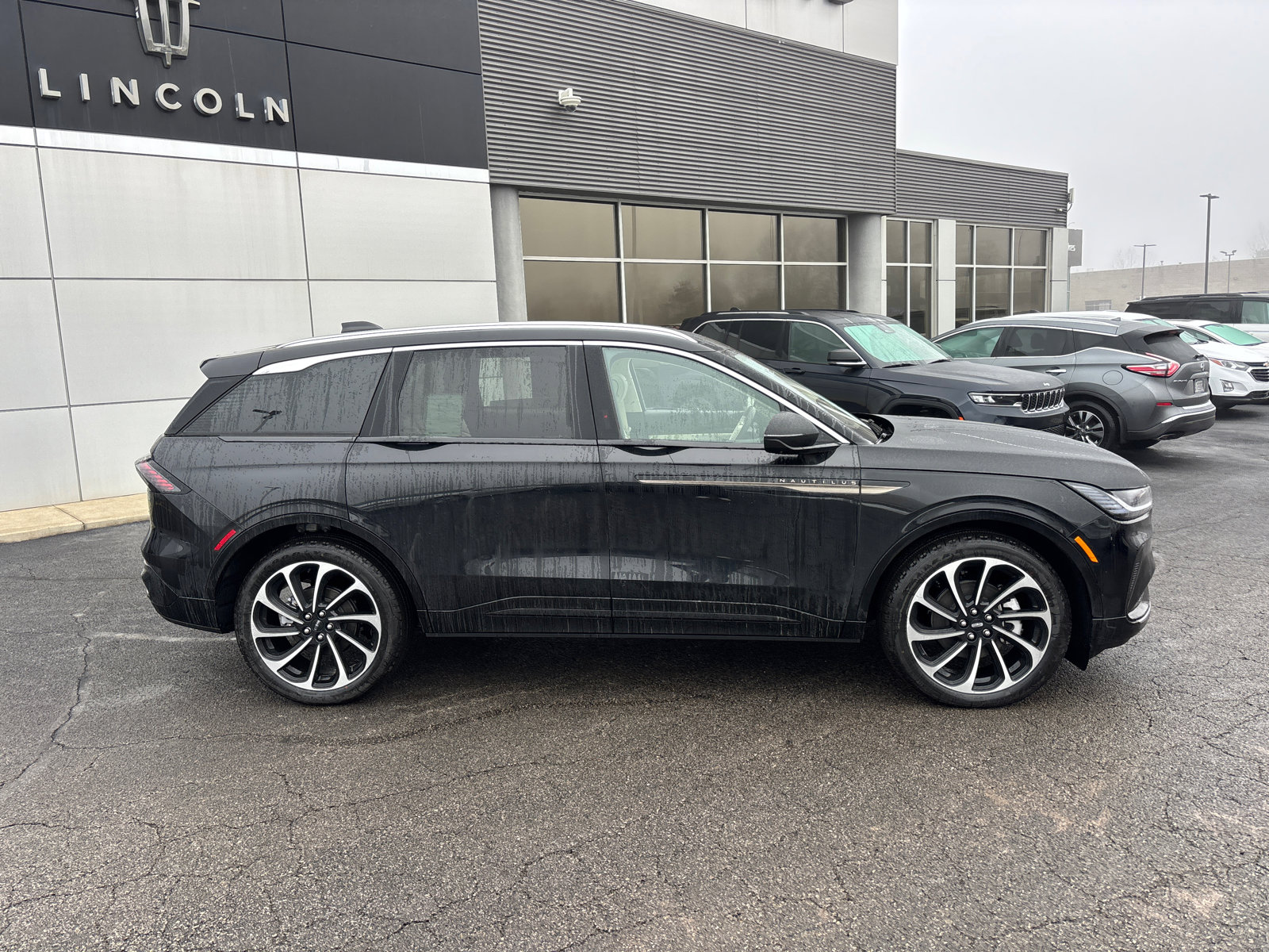 New 2026 Lincoln Nautilus Black Label AWD/4WD image 8