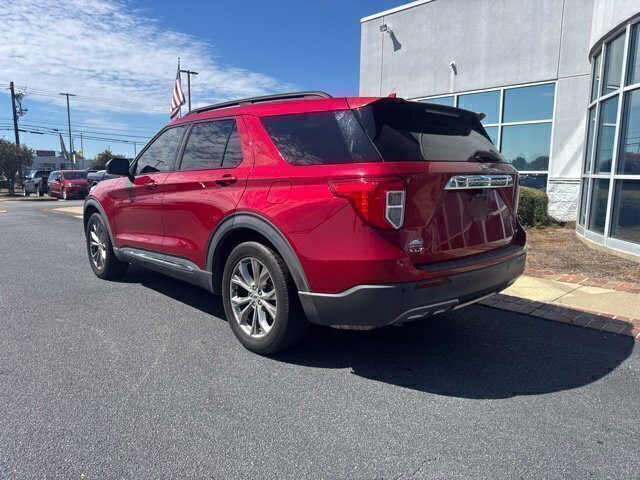 Used 2020 Ford Explorer XLT w/ Equipment Group 202A RWD image 9