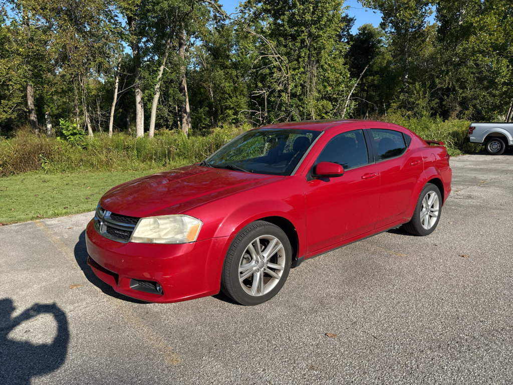 Used 2012 Dodge Avenger SXT Plus FWD image 3