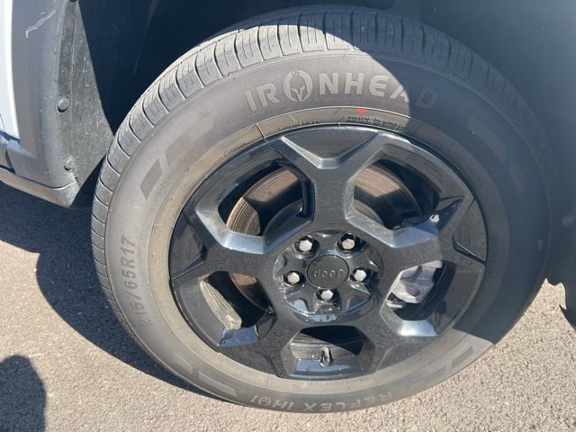 Used 2024 Jeep Compass Trailhawk AWD/4WD image 31