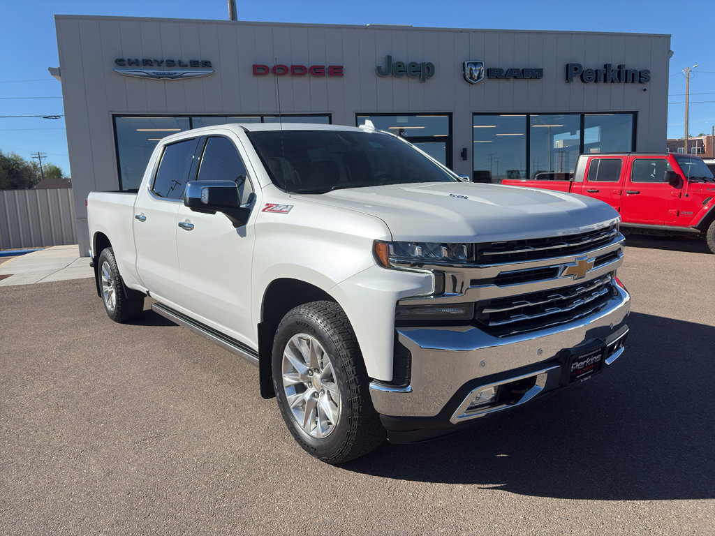 Used 2021 Chevrolet Silverado 1500 LTZ image 3