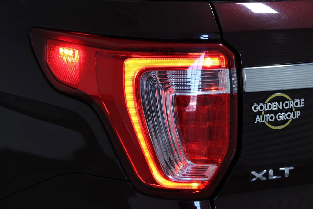 Used 2019 Ford Explorer XLT w/ Equipment Group 202A image 54