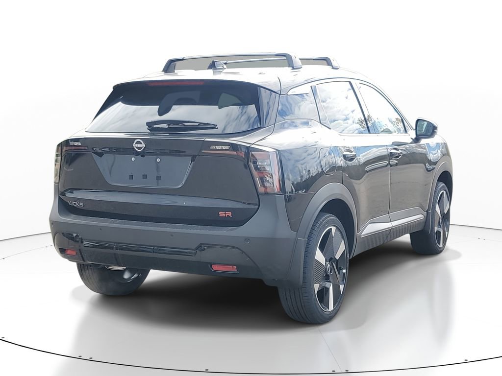 New 2025 Nissan Kicks SR image 4