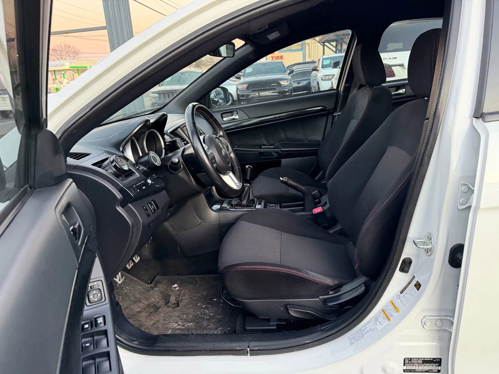 Used 2015 Mitsubishi Lancer Evolution Final Edition image 16