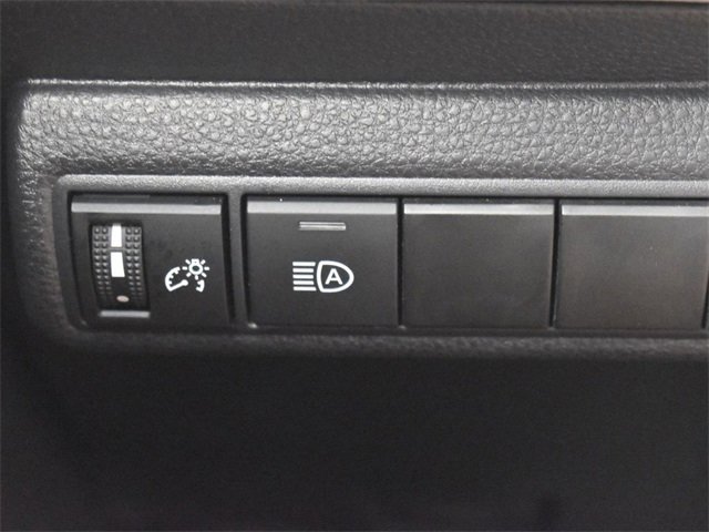 Used 2025 Toyota Corolla LE image 23