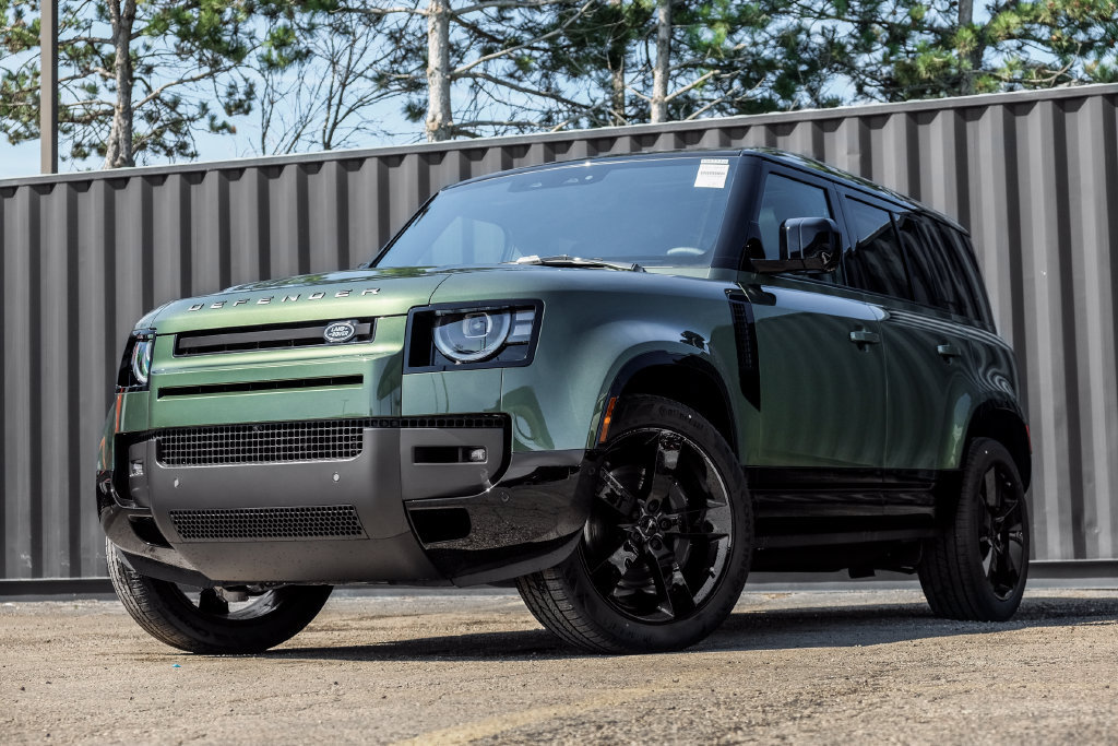 New 2026 Land Rover Defender 110 X-Dynamic SE