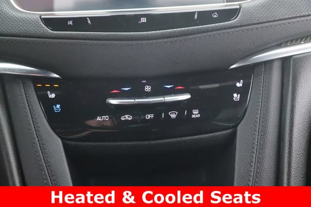 Used 2020 Cadillac XT5 Sportv AWD/4WD image 4