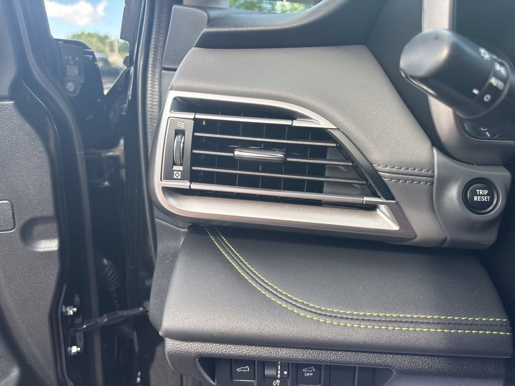 Used 2024 Subaru Outback Onyx Edition AWD/4WD image 18