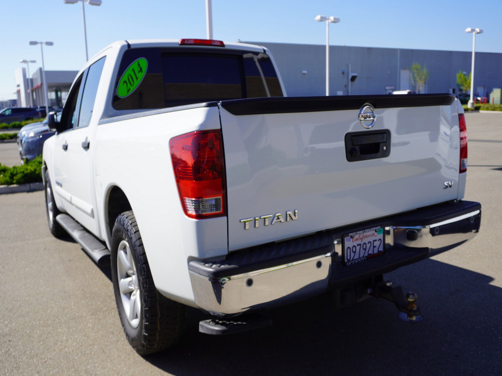 Used 2014 Nissan Titan SV w/ SV Value Truck Package image 10