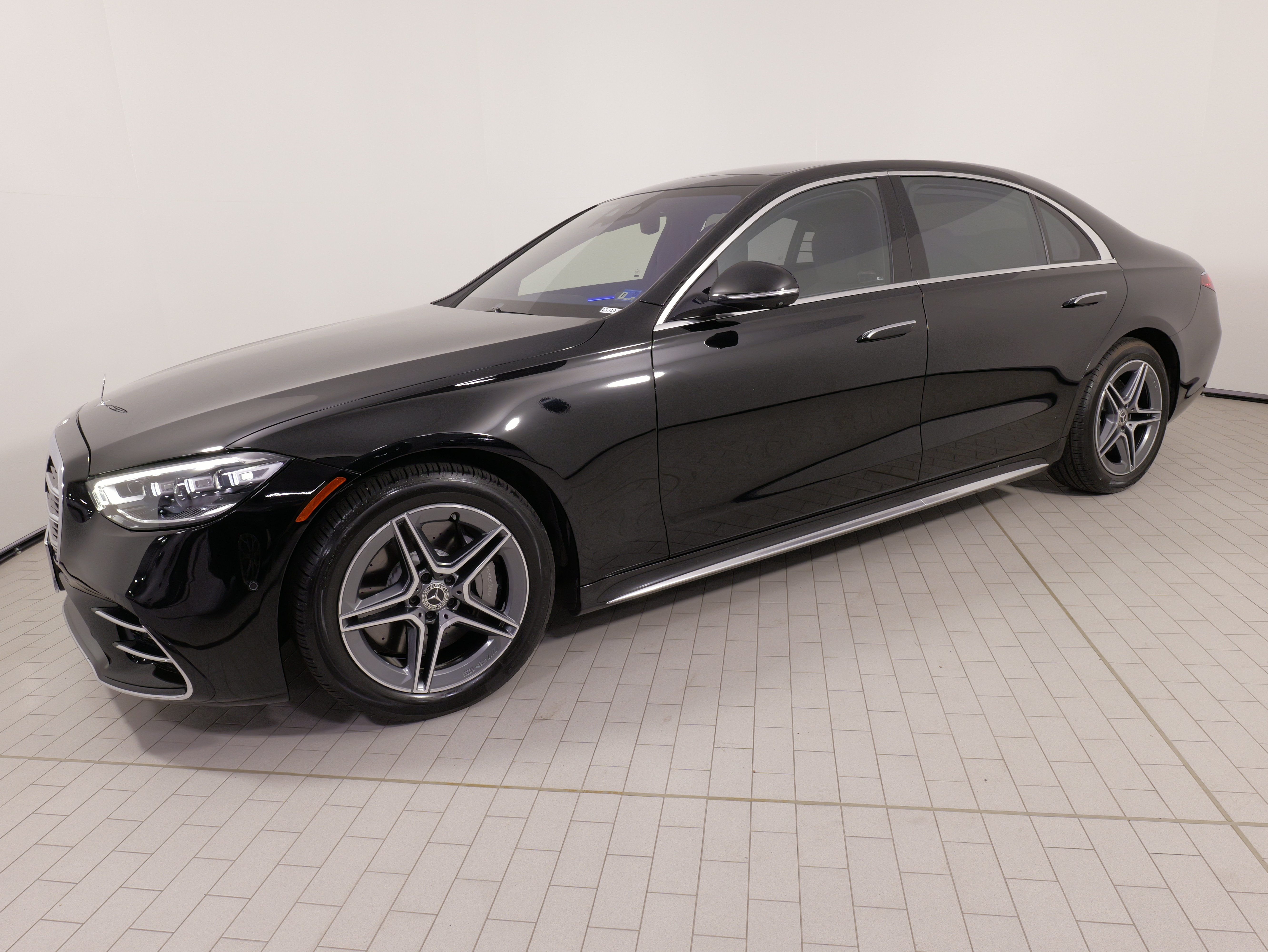 Used 2022 Mercedes-Benz S 500 4MATIC w/ AMG Line Package
