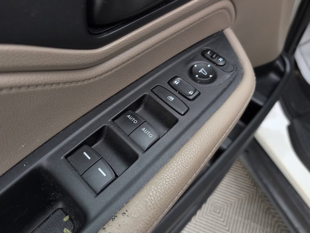 Used 2019 Honda Odyssey LX image 34