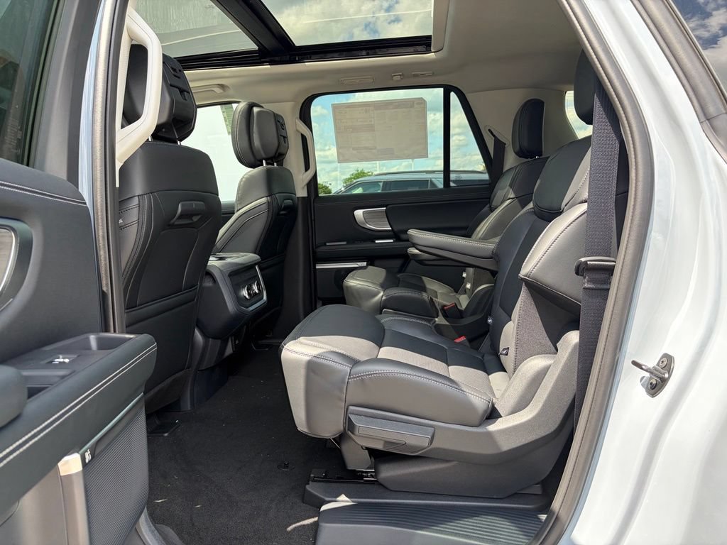 New 2026 Ford Expedition Max Platinum AWD/4WD image 15