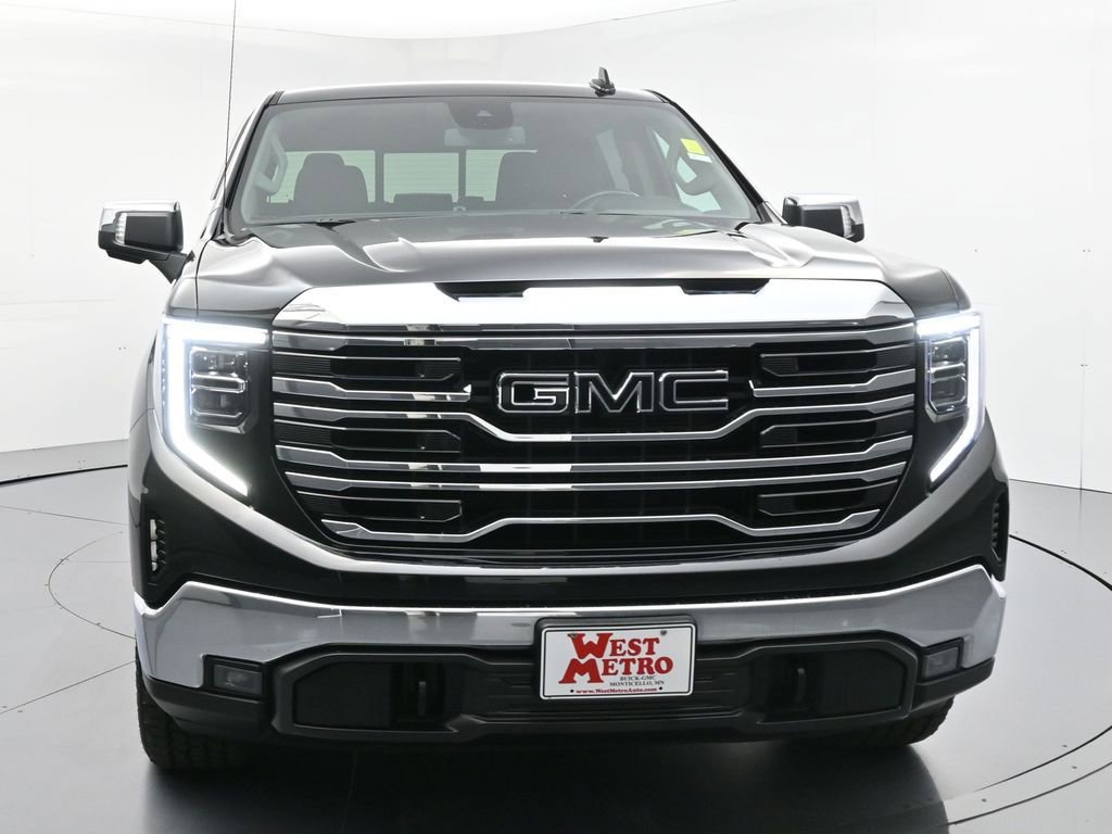 Certified 2022 GMC Sierra 1500 SLT w/ SLT Convenience Package AWD/4WD image 24