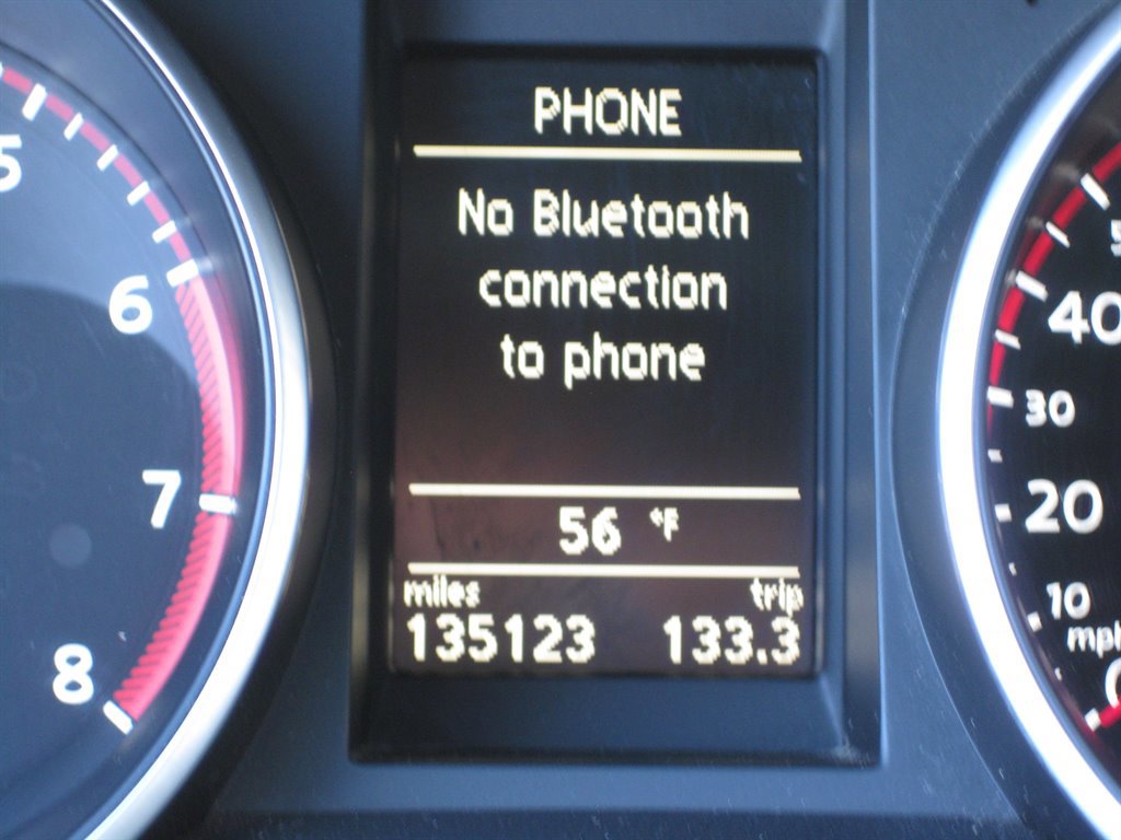 Used 2012 Volkswagen GTI Autobahn FWD image 15