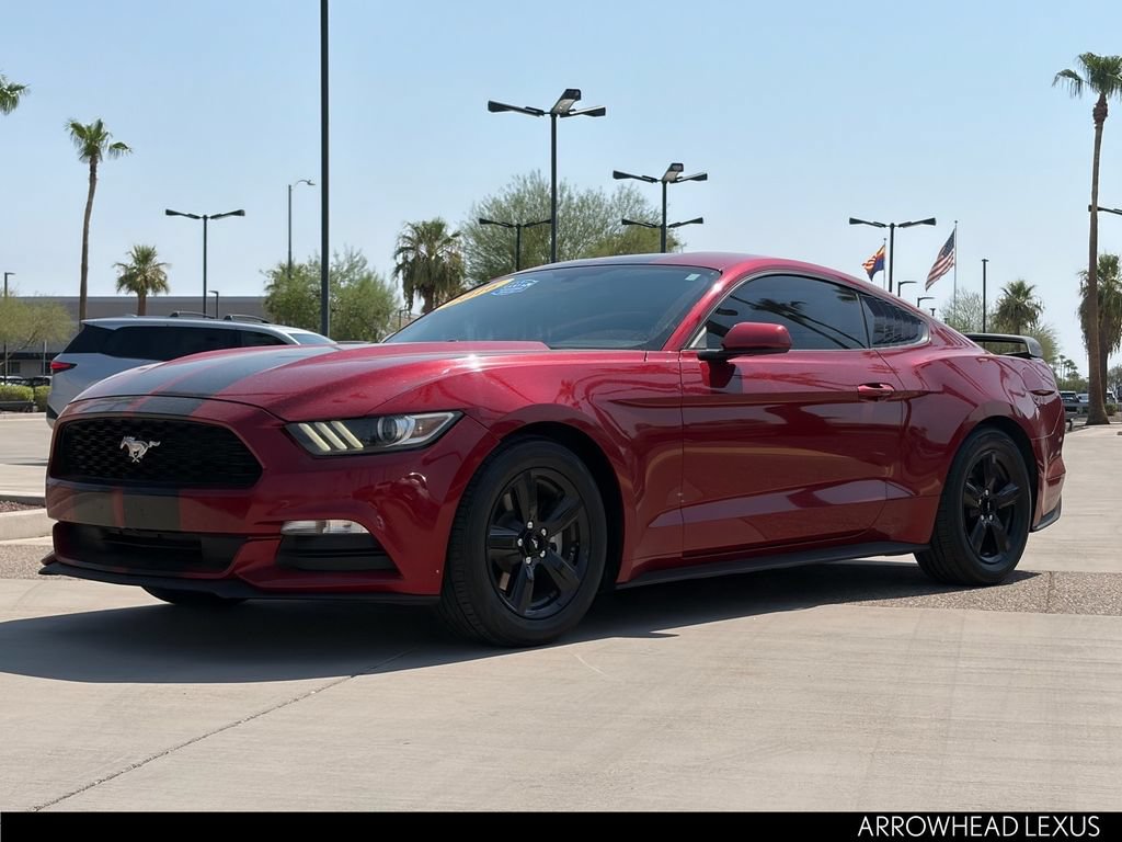 Used 2016 Ford Mustang Coupe RWD image 2