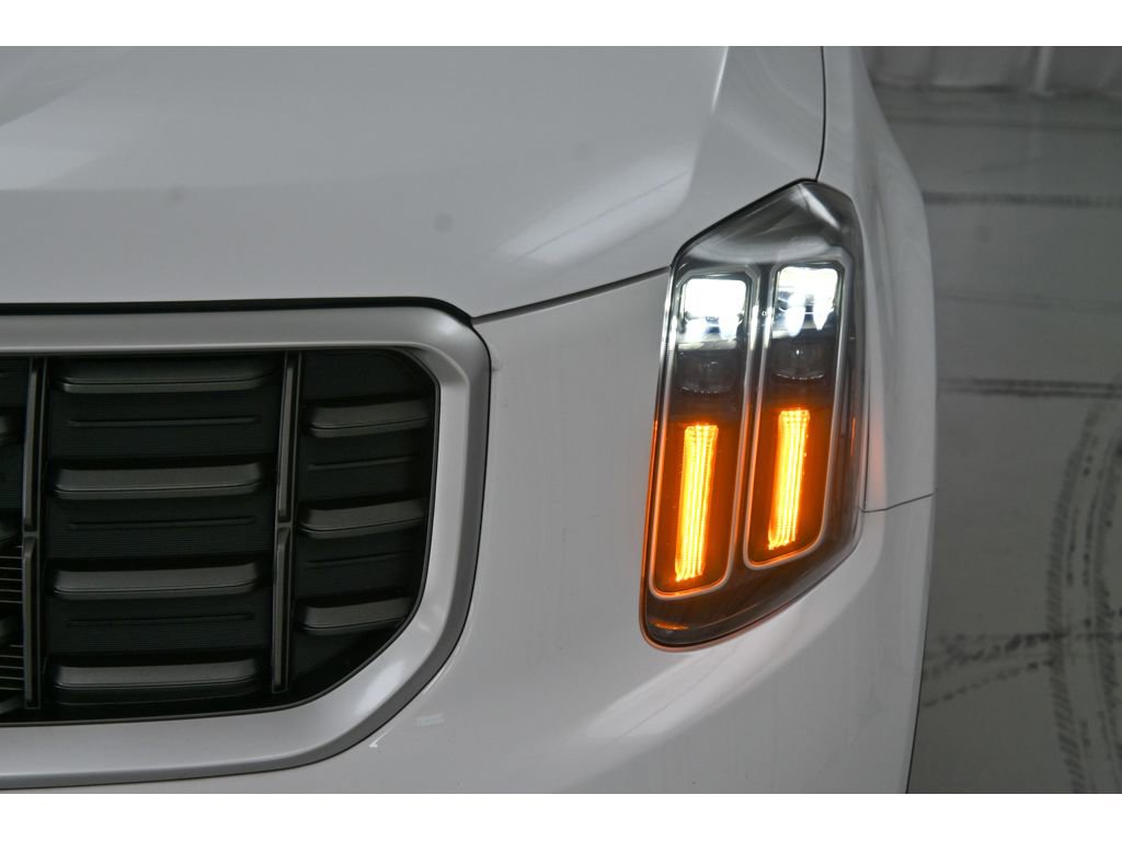 Certified 2024 Kia Telluride S image 21